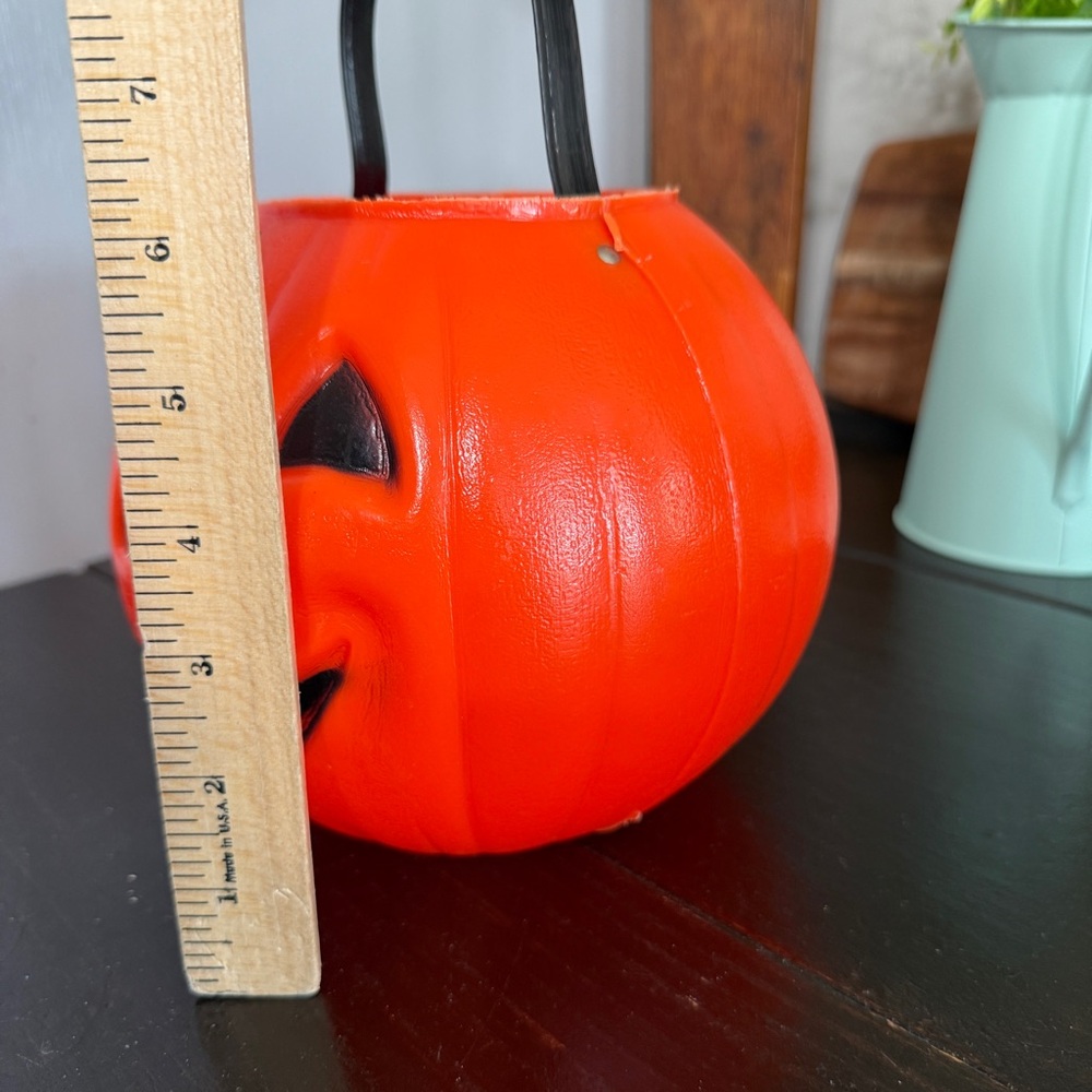Vtg 1980 Empire Carolina Pumpkin Jack-O-Lantern 8" Blow Mold Candy Pail Bucket - Picture 10 of 10